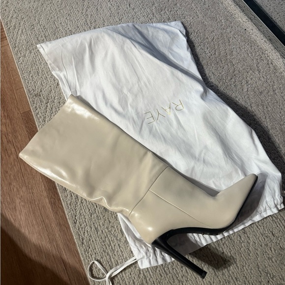 Revolve boots new 38 - Picture 6 of 6